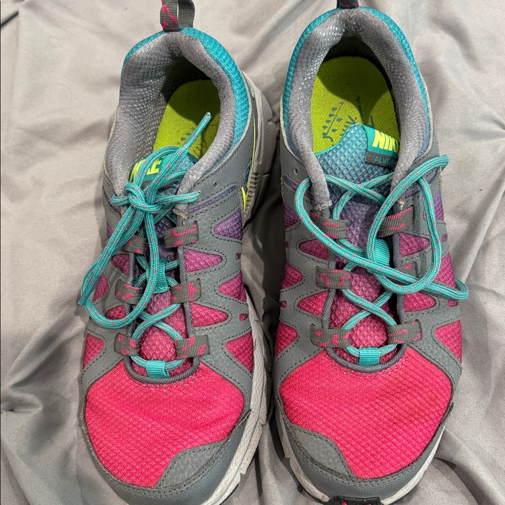 Nike Pink and Gray Sneakers with Teal Highlights